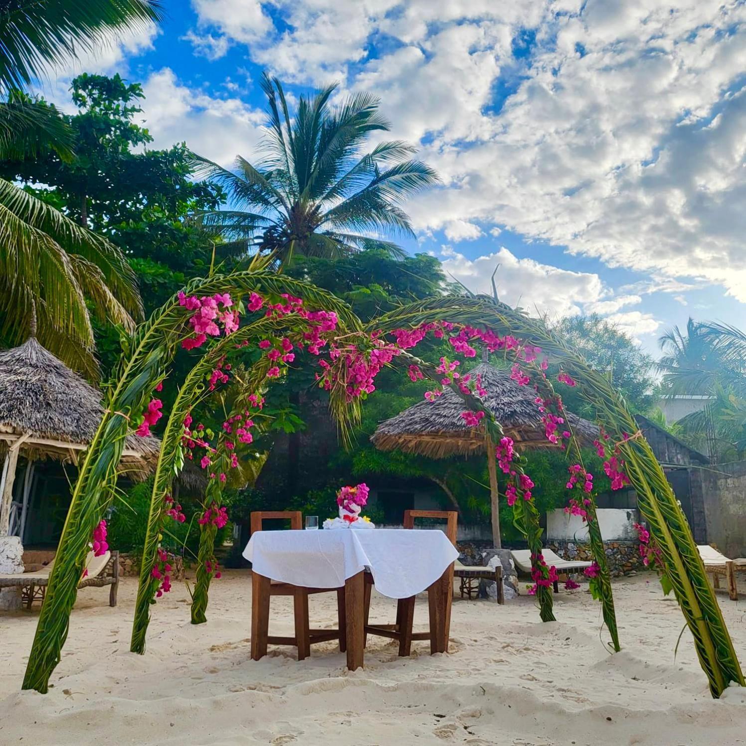 Mambo Ocean Resort Пвани-Мчангани Экстерьер фото