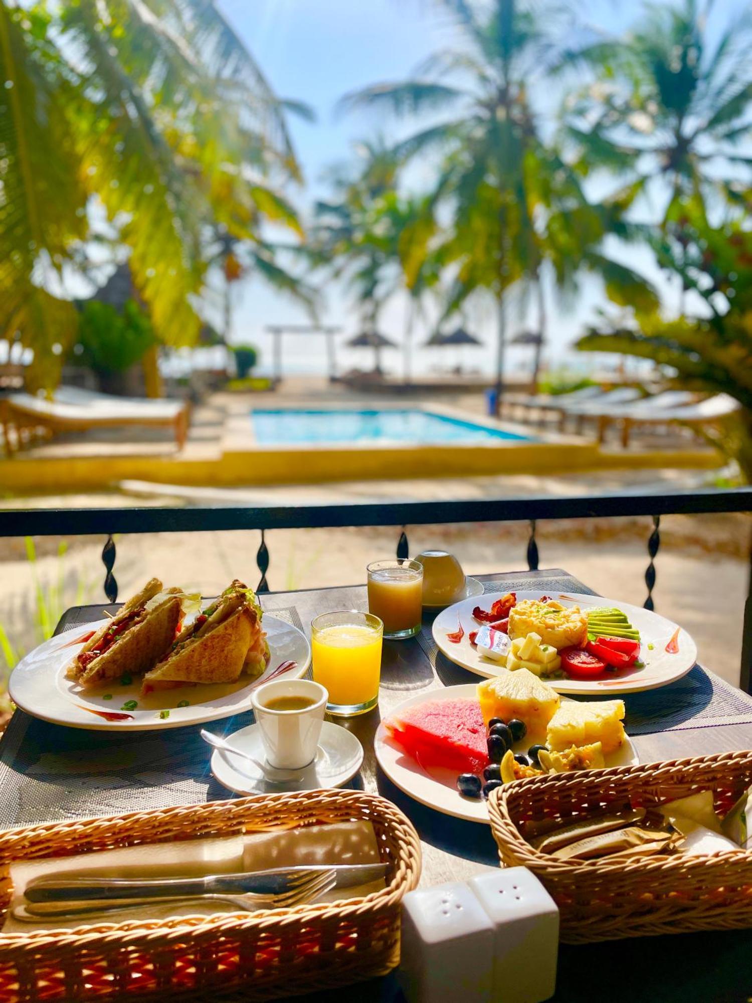 Mambo Ocean Resort Пвани-Мчангани Экстерьер фото