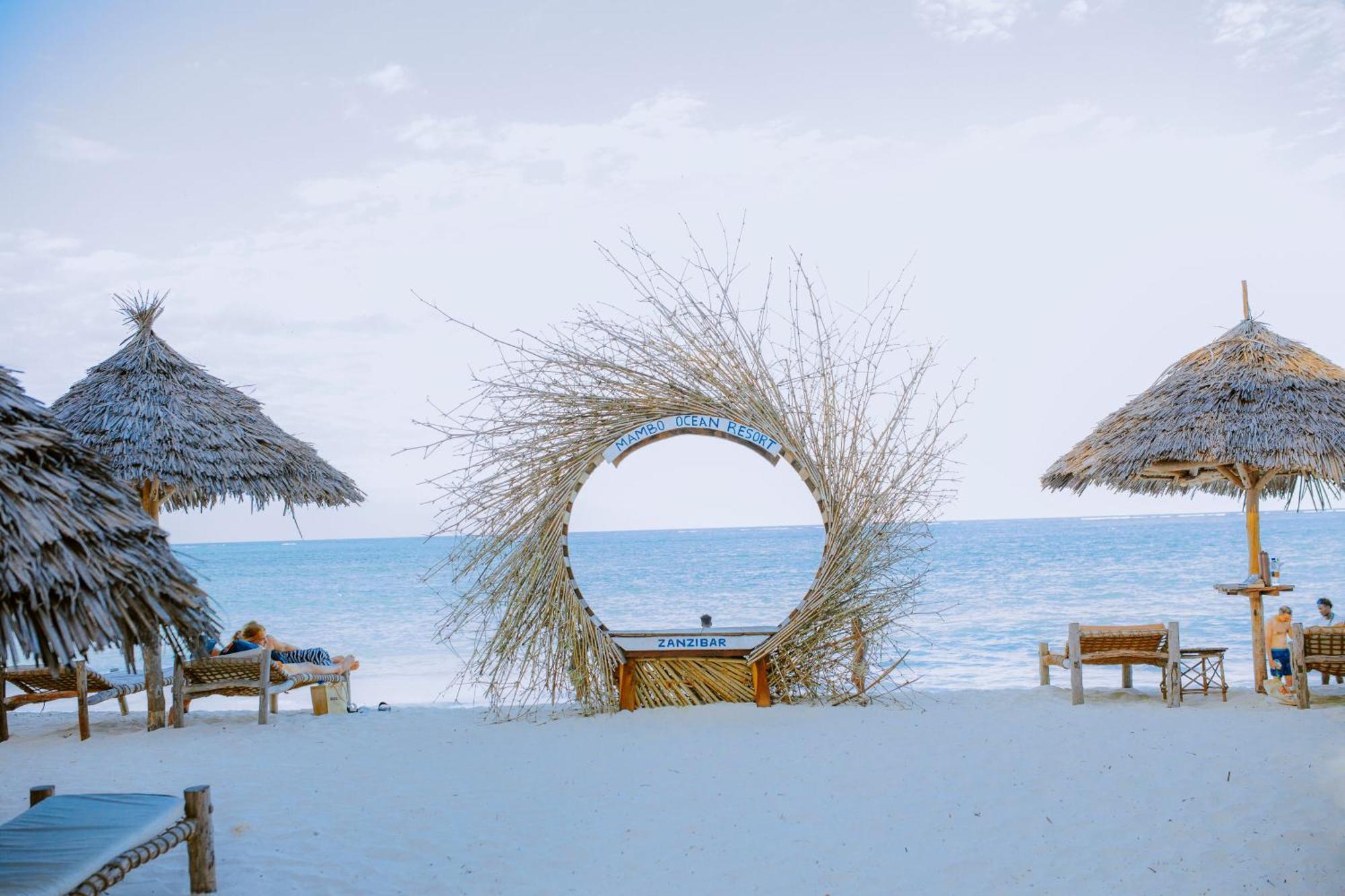 Mambo Ocean Resort Пвани-Мчангани Экстерьер фото