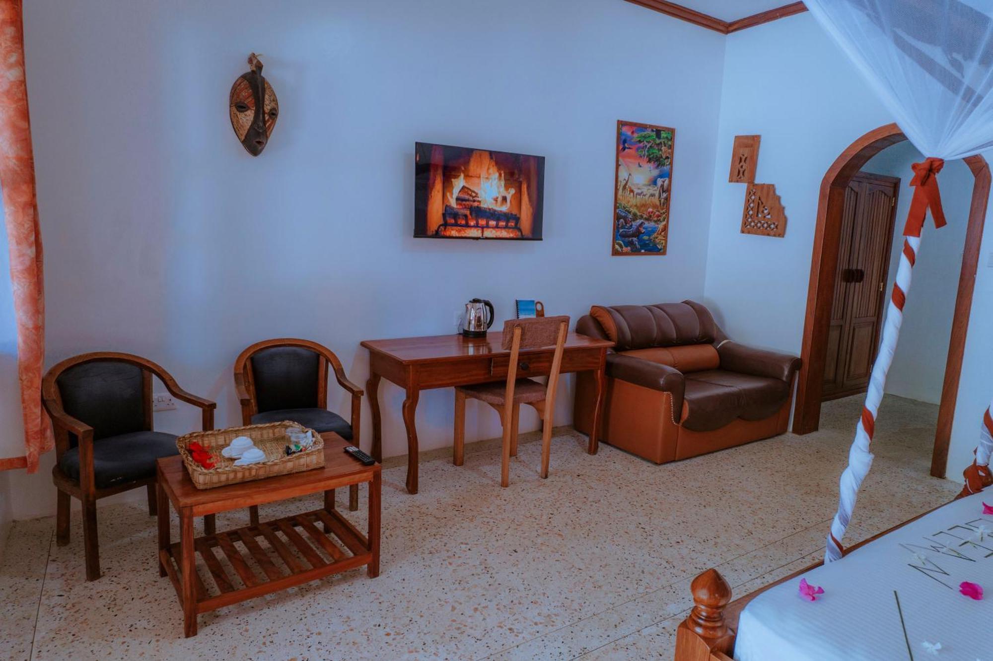 Mambo Ocean Resort Пвани-Мчангани Экстерьер фото